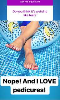 Valerie Wyndham feet photo thumbnail