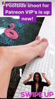 Valerie Wyndham feet photo thumbnail