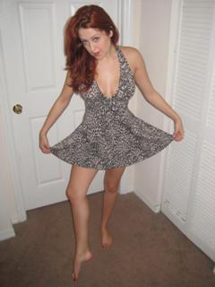 Valerie Wyndham feet photo thumbnail