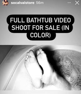 Valerie Wyndham feet photo thumbnail