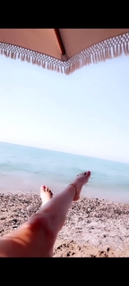 Valerie Wyndham feet photo thumbnail