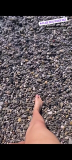 Valerie Wyndham feet photo thumbnail