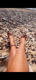 Valerie Wyndham feet photo thumbnail