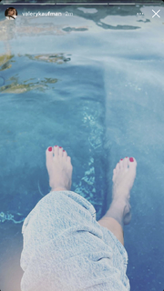 Valery Kaufman feet photo 5