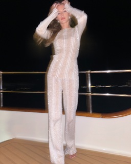 Valery Kaufman feet photo 3