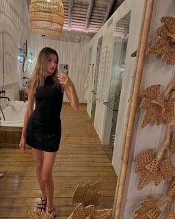 Valery Kaufman feet photo 2