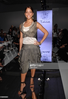 Valery M. Ortiz feet photo 12