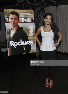 Valery M. Ortiz feet photo 8