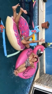 Valesca Popozuda feet photo 17