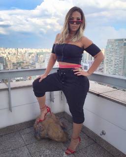 Valesca Popozuda feet photo 12