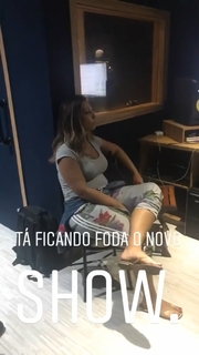 Valesca Popozuda feet photo 7