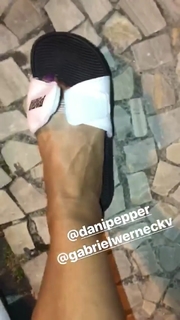 Valesca Popozuda feet photo 17