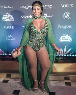 Valesca Popozuda feet photo 17