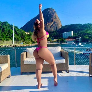 Valesca Popozuda feet photo 16