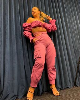 Valesca Popozuda feet photo 10