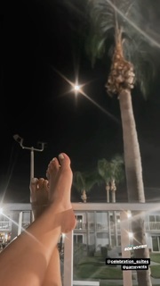 Valesca Popozuda feet photo 9