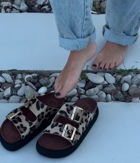 Valia Chatzitheodorou feet photo 4