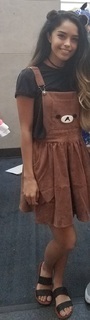 Valkyrae feet photo thumbnail