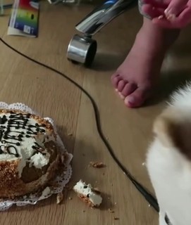 Valkyrae feet photo thumbnail