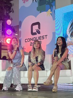 Valkyrae feet photo thumbnail