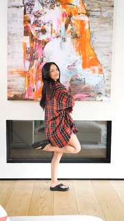 Valkyrae feet photo thumbnail