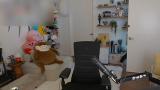 Valkyrae feet photo thumbnail