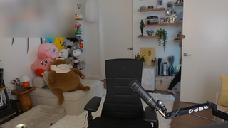 Valkyrae feet photo thumbnail