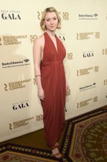 Valorie Curry feet photo thumbnail