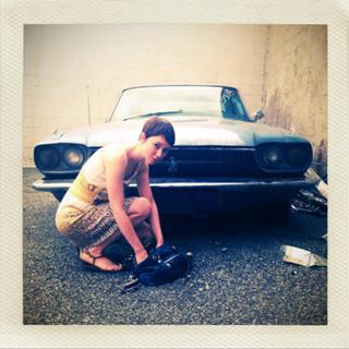 Valorie Curry feet photo thumbnail