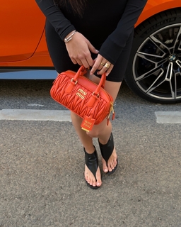 Valya Karnaval feet photo thumbnail