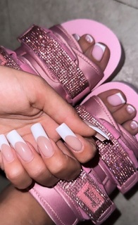 Valya Karnaval feet photo thumbnail