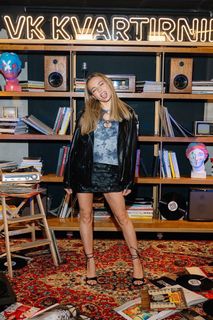 Valya Karnaval feet photo thumbnail