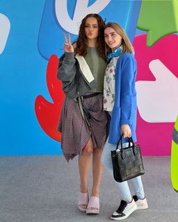 Valya Karnaval feet photo thumbnail