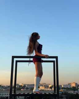 Valya Karnaval feet photo thumbnail