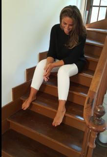 Valérie Benaïm feet photo 8