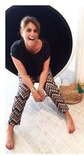 Valérie Benaïm feet photo 3