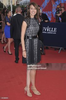 Valérie Bonneton feet photo 1