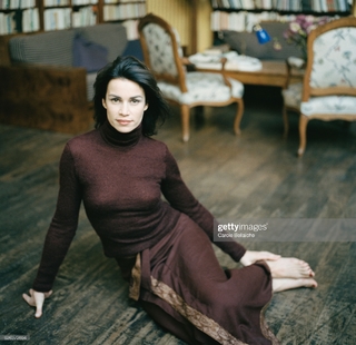 Valérie Kaprisky feet photo 2