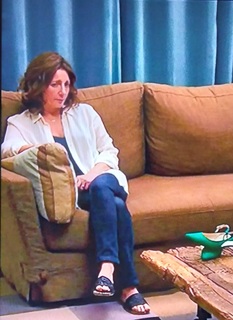Valérie Karsenti feet photo thumbnail