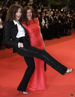 Valérie Lemercier feet photo 6