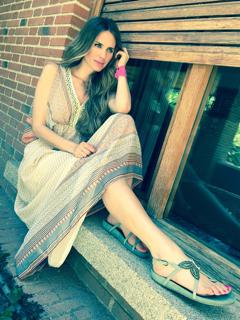 Vanesa Romero feet photo thumbnail