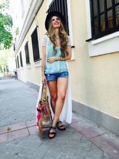 Vanesa Romero feet photo thumbnail