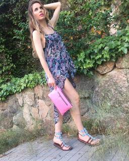 Vanesa Romero feet photo thumbnail