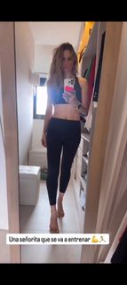 Vanesa Romero feet photo thumbnail