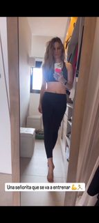 Vanesa Romero feet photo thumbnail