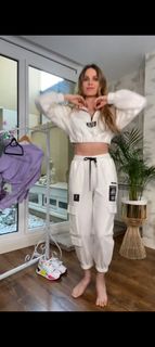 Vanesa Romero feet photo thumbnail