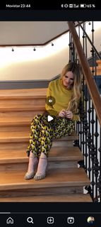 Vanesa Romero feet photo thumbnail