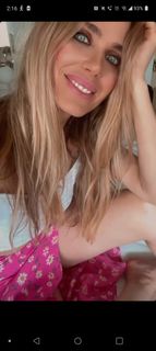 Vanesa Romero feet photo thumbnail