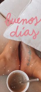 Vanesa Romero feet photo thumbnail