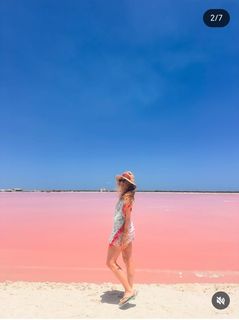 Vanesa Romero feet photo thumbnail